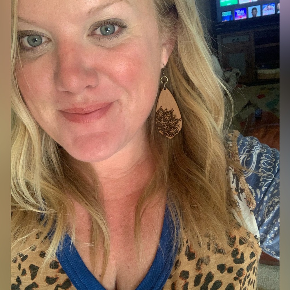 Meet your Posher, Julia